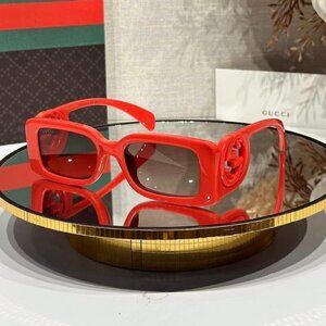 NWT Gucci GG1325S-005 Red Rectangle 54mm Sunglasses